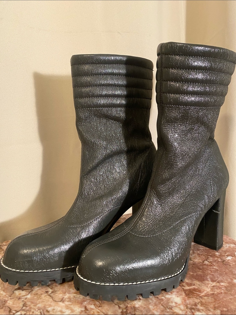 Stuart Weitzman Gray Patent Leather Lug Sole Block Heel Boots size 8 1/2